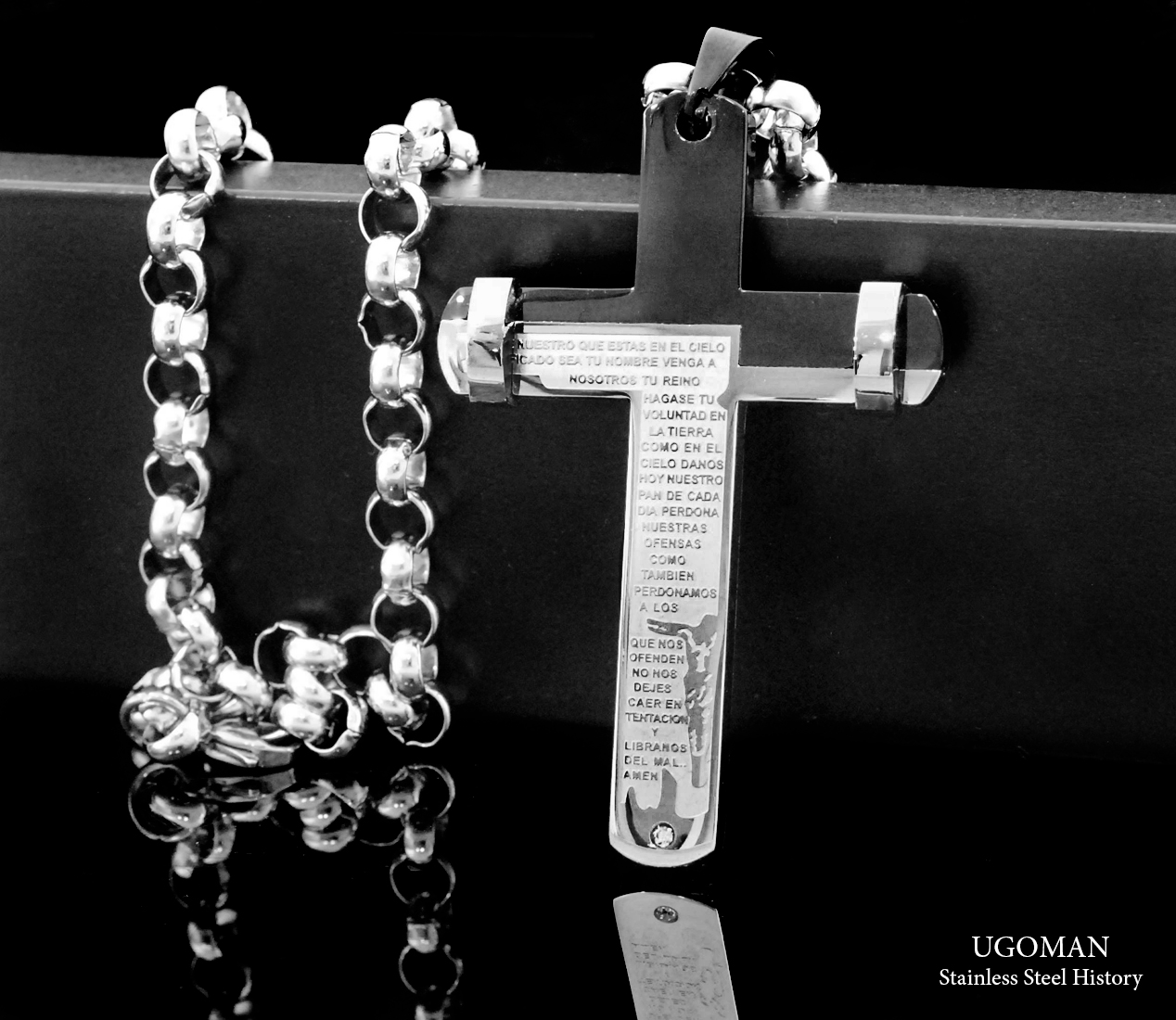 <p>Black-Chrome Prayer Cross</p>